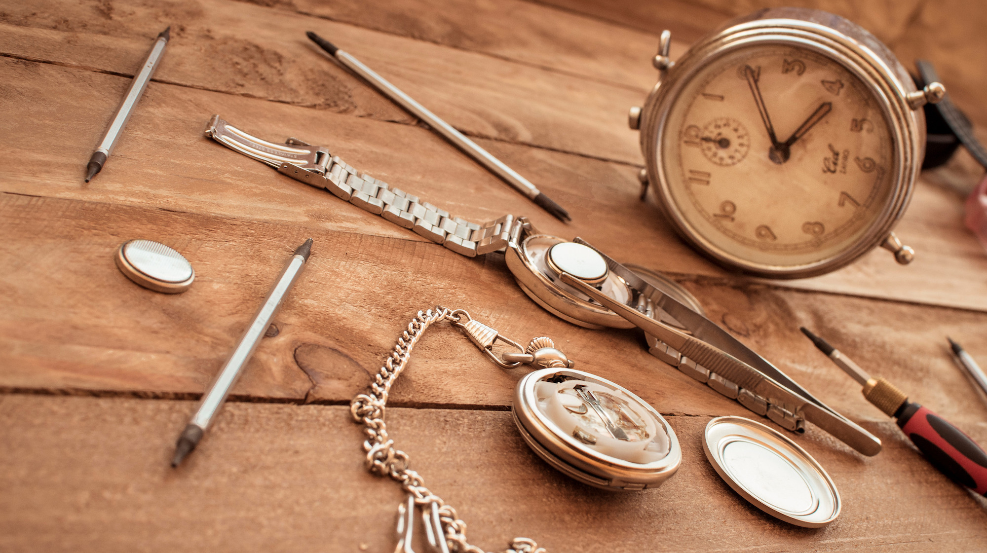 Kembery Antique Clocks